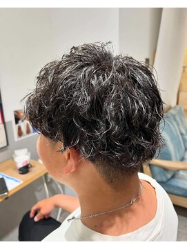 ラピスタ 池袋(Lapista) 韓国ヘアレイヤーカットダブルハイライトカラー【Lapista池袋】