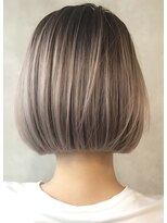 ココラー(COCOlar)&nbsp;Wカラー/ケアブリーチ全体+全体イルミナカラー+カット