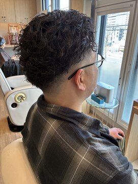 メゾンドベース(Maison de Base) ツーブロックパーマ