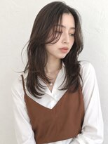 ミロア 薬院(miroa) レイヤーカット 20代 ロングレイヤー 顔周りレイヤー 艶髪
