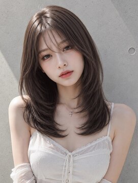 ユーフォリア 渋谷グランデ(Euphoria SHIBUYA GRANDE) ミディアムレイヤー韓国ヘア顔周りレイヤーべージュカラー前髪
