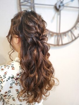 ヘアセットサロン ミント(Hair set salon MINT) ハーフアップ