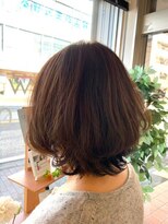 ヘアー＆フェイス ヤマ　ｈａｉｒ＆ｆａｃｅ　Ｙａｍａ ミディアムレイヤー