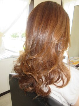 コア フィール ア デイ(COIFFURE A DAY) 【M3D見附今町】サファイアベージュ