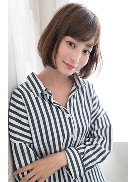 アフロディーテ　天王寺店(afrodite) 【afrodite 天王寺】フェミニンショートボブ