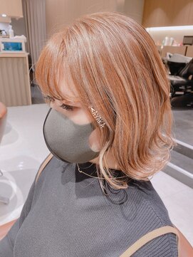 ネイロ 錦糸町(NeiRo) エアリーミディショートパーマ黒髪カタログホワイトアッシュ