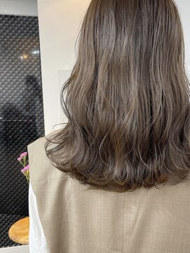 イコ 表参道原宿(ico) オリーブベージュ イルミナカラー 透明感