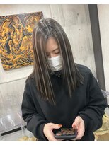 リッシュ(RISH)&nbsp;コントラストハイライト/ブリーチ/ロング/40代/20代/30代#F7NS