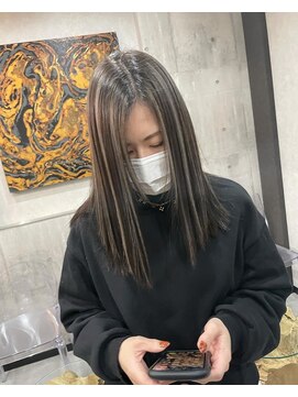 リッシュ(RISH) コントラストハイライト/ブリーチ/ロング/40代/20代/30代#F7NS