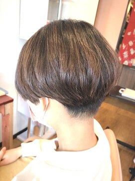 ヘアモード 美結(hair-mode) ソフト刈り上げ/マニッシュショート/ブラウンカラー刈り上げボブ