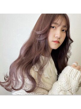 イネス(Ines) 20代30代ロング★ワンカラーで透明感◎ピンクカラー