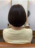 ショートボブ