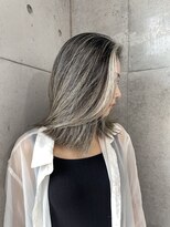 モニカ(MONIQA)&nbsp;【地毛ハイライト】