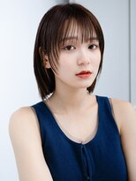 エインアンリー 表参道(AIN.ANLY.)&nbsp;ぱっつん前髪フェイスレイヤーハッシュカット薄めバングミニボブ