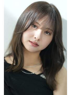 ウタ 【uta 酒井】くすみブラウン×ミディアムスタイル