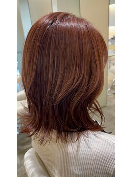 プレフェレプレフェ(prefere prefe) 外はねコーラルピンクカラー