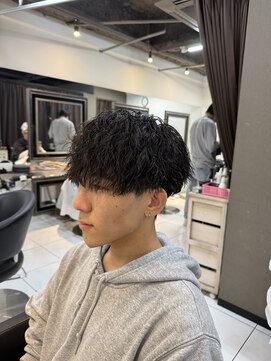 アイズ 海老名(AIZU) ツイストスパイラルパーマ　シャドウパーマ　海老名パーマ　眉毛