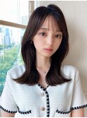 後れ毛が可愛い顔周りレイヤーハイレイヤーロング