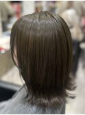 ミディアムヘア髪質改善カラーオリーブグレージュベージュカラー