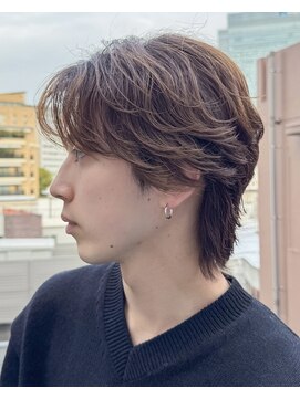 ヨリ トウキョウ(yori Tokyo) 似合わせカット30代40代50センターパート刈り上げマッシュ