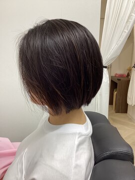 キャットテイル(Cat Tail) ショートボブ