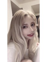 バズ サッポロ バイ フィーネ(BuzZ sapporo by Fi-Ne)&nbsp;ホワイトベージュカラー