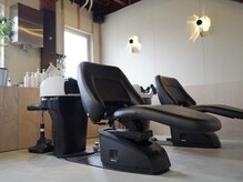 サン(SAN)の雰囲気(心も体もほぐれる、上質で落ち着きのシャンプーブース)