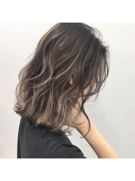 ビューティーランド バイトゥルース 西船橋店(BEAUTY LAND by TRUTH) セミロング