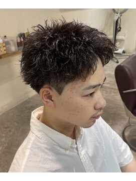 アンジェ(ange) 短髪ピンパーマ