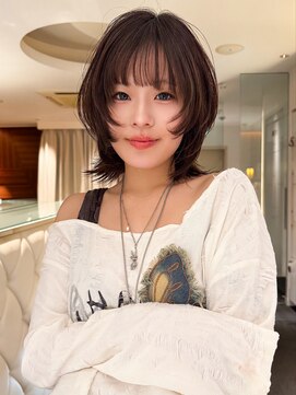 ヤヨイブレインズフェアリー(YAYOI BRAINS fairy) 透け感レイヤーウルフボブ◎