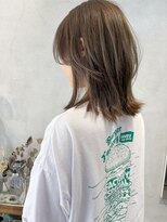 ミント(mint)&nbsp;☆オリーブベージュ☆ブリーチなしダブルカラー☆レイヤーカット