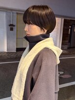 ティル(till)&nbsp;透明感ひろがるヘアカラーショート
