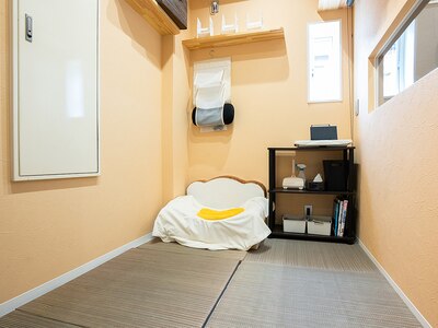 琉球畳がひいてあるキッズルーム&着付け室が常設してあります