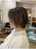 ショートバレイヤージュ/前髪なしショート/ヘルシースタイル