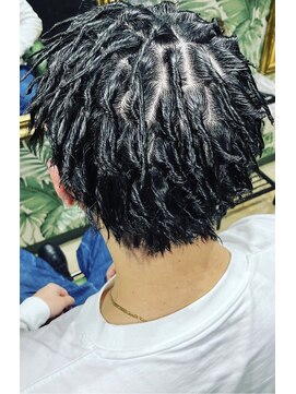 マドゥーズ ヘアショップ(Madoo's hair shop) ツイストロック