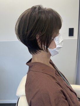 アルトル 池袋(altru) 似合わせショートボブ耳かけ