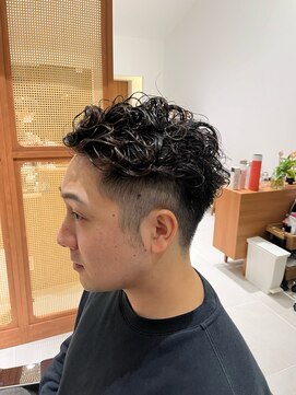 ヨリ(YoLi) メンズパーマ