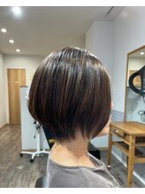 トナリ(tonari) 柔らかな縮毛矯正　ショートスタイル