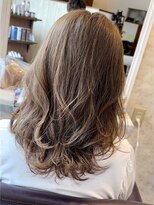 ヘアーエポック(hair epoque) 韓国風ミルクティーベージュシースルーカラー大人可愛い