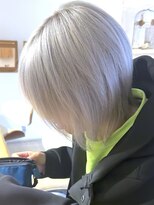 ブレイズヘアー(BLAZEhair)&nbsp;【超ハイトーンショート】ホワイト×ブリーチ３回