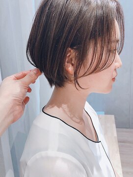 セイドット リー(Say. Ree) Say.くびれショート丸みショートオリーブグレー暗めカラー表参道