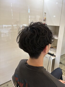 ドットアンドドット(dot&dot...) パーマ