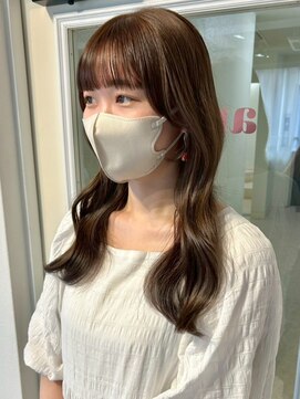 アンニュ(annuy) ベージュカラー 顔周りカット 透明感カラー 髪質改善　20代