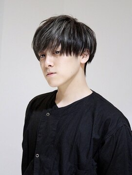 ボアソルテ(Boa Sorte) シルバーハイライトのショートヘア