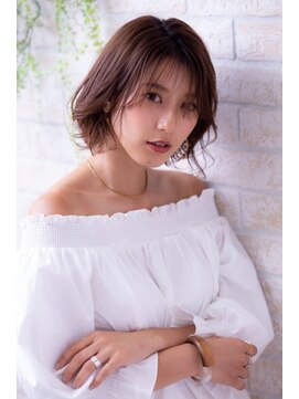 ヘアーアートシフォン 池袋西口店(Hair art chiffon) 簡単スタイリングで伸ばしかけルーズラブのクラシカルセミディ
