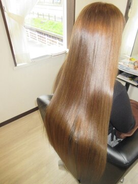 コアフィールフィス(COIFFURE fils) 【M3D見附今町】ミルキーベージュストレート