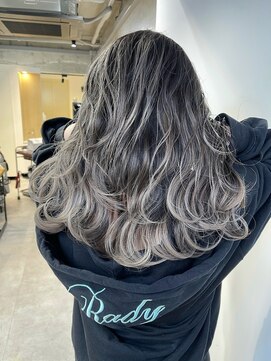 ラフトーキョウセカンド(RAF TOKYO 2nd) NAOスペシャルバレイヤージュ×ホワイティグレー