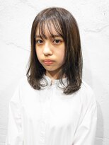 ボウ(BEAU)&nbsp;ラフに動く！ブリーチなしアッシュグレー×カジュアルボブStyle