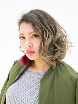 カルフール 草加本店(Carrefour) ハイライト/デザインカラー/透明感/ヘアカット/ミディアム