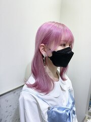 BLACKPINK リサ ピンク髪 サクラピンク